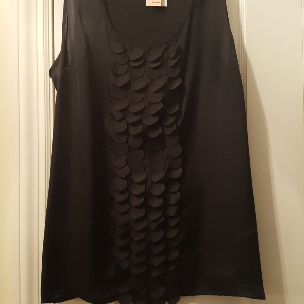 Black shirt